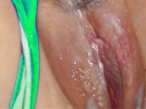 juicy pussy masturbation squirt teen girl